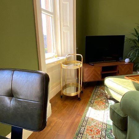 Arbroath Luxury Apartment In Mcm Style المظهر الخارجي الصورة